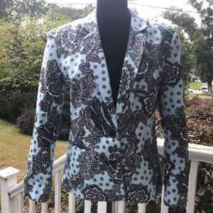 EUC! Beautiful blue and black floral blazer